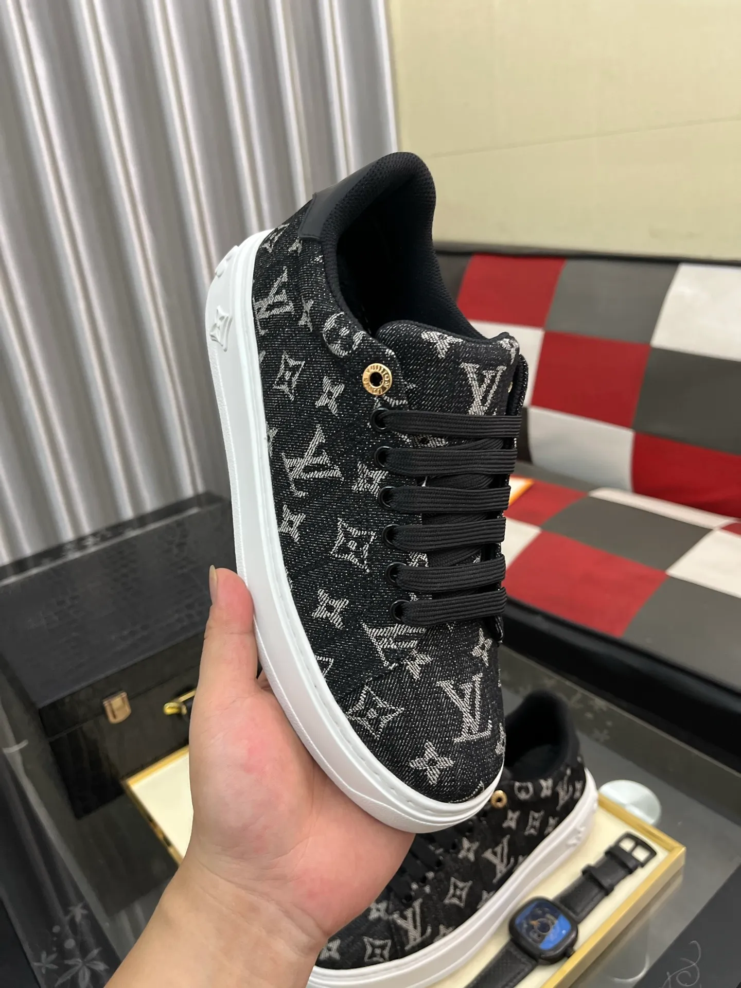 Men's shoes 💰540⌚️⌚️[Louis Vuitton LV] Dad shoes are popular casual sports shoes with outsole, breathable and comfortable, easy to walk, trendy men's versatile fly woven epoxy matching ➕leather lining➕Gucci's popular original outsole, sports and running style, super comfortable. Size 38-445️⃣Colors available